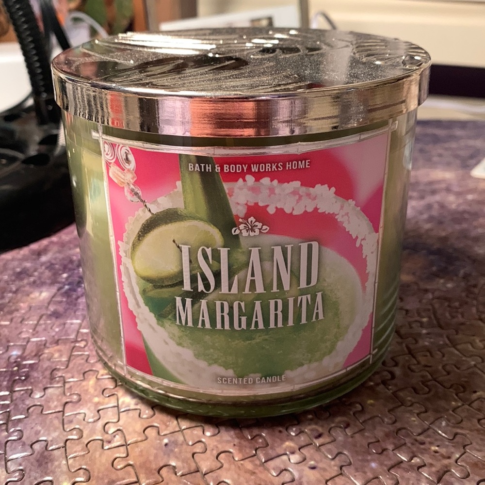 Bath and Body Works Island Margarita 3-Wick Candle